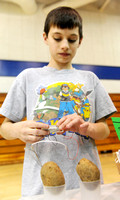 Annual science fair encourages students??? problem-solving skills
