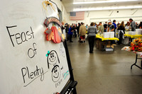 Hundreds turn out to volunteer for Feast of Plenty at county fairgrounds